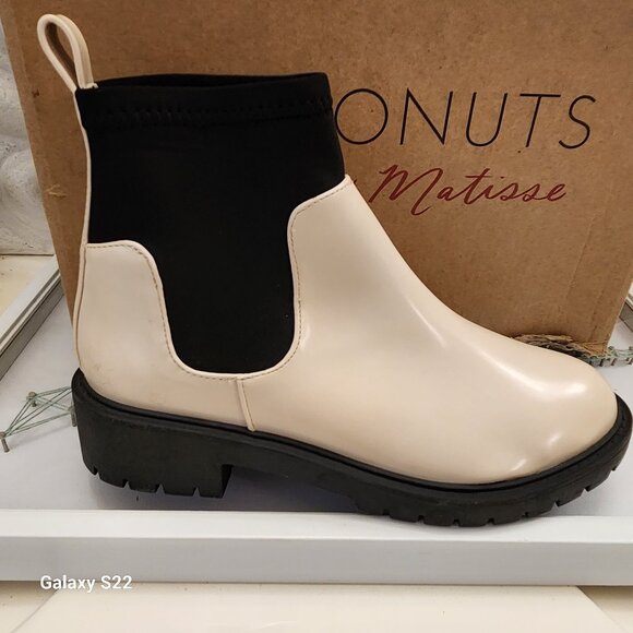 Coconuts by Matisse Shoes - Coconuts by Matisse "Pia" Cream Ivory and Black Booties. NIB. Size 7